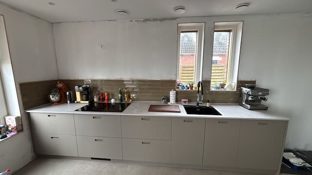 Photo of my new tiled backsplash